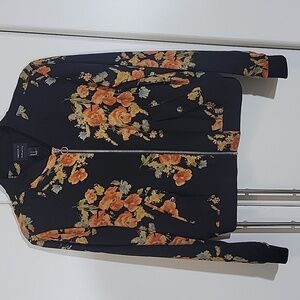 Forever 21 black floral light jacket size Medium